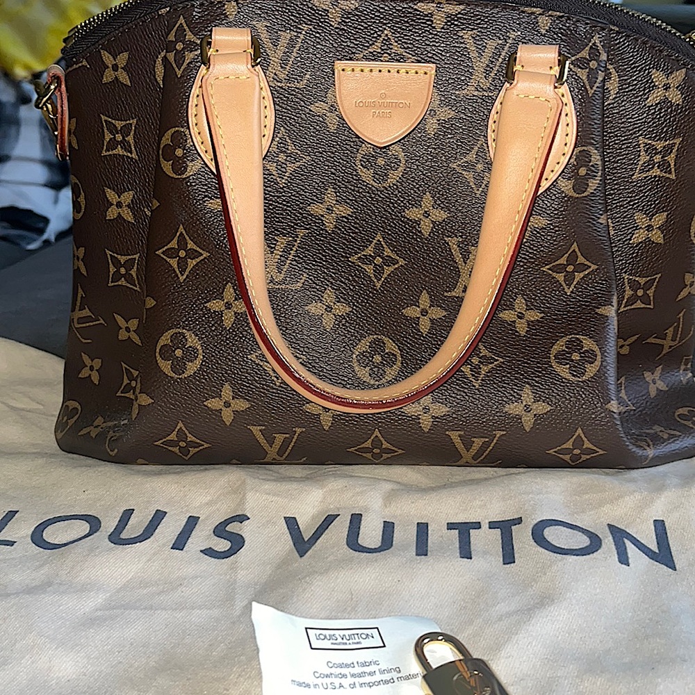 New, Authentic Louis Vuitton RIVOLI PM Handbag